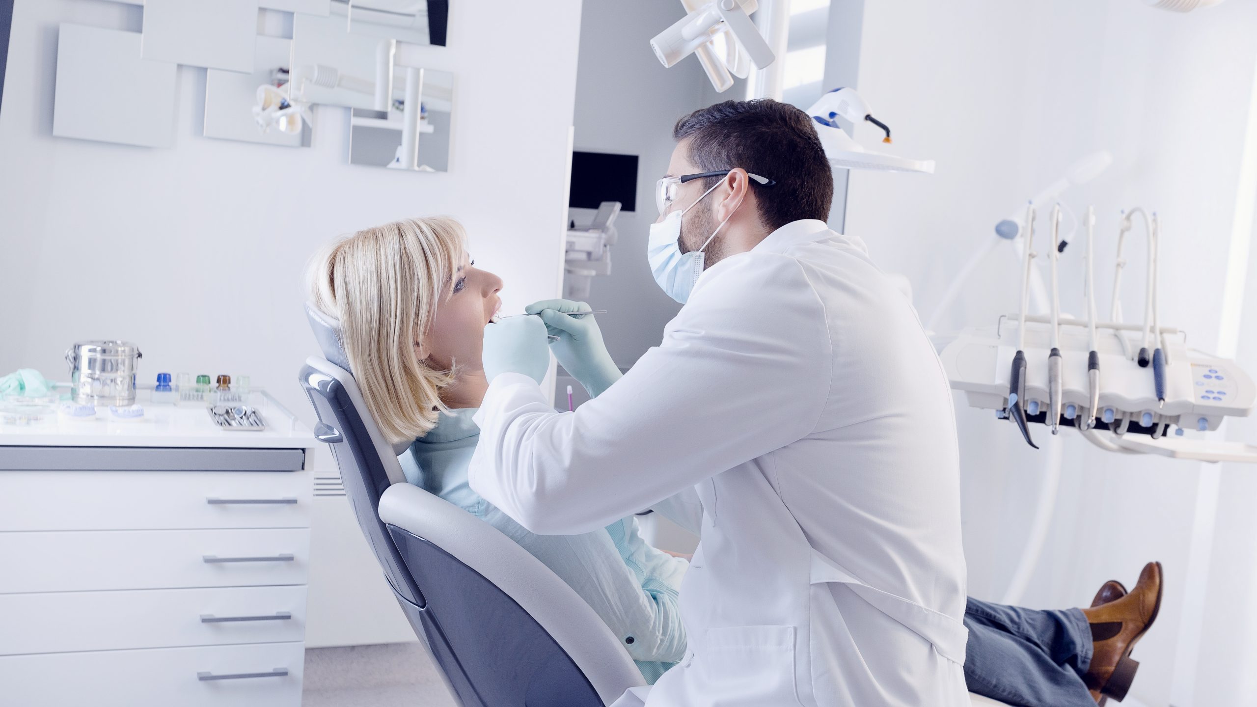 Dentist in Raymond, WA